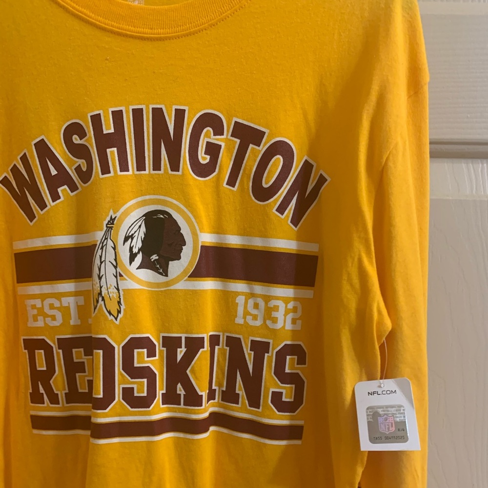 NWT Washington redskins long sleeve shirt